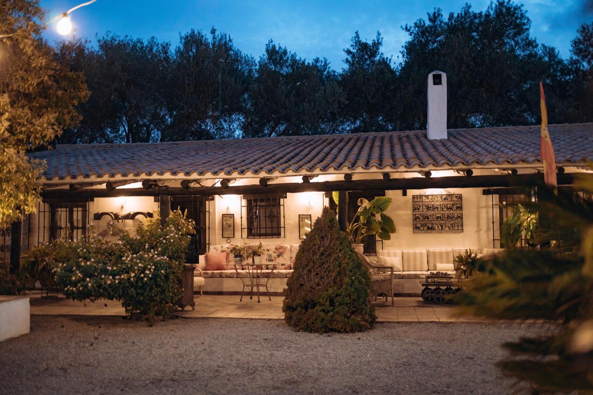 La Cuadra, Finca A Los Pies De Sierra Nevada, A 10 Minutos Del Centro, Piscina, Jardin, Barbacoa La Zubia  Luaran gambar