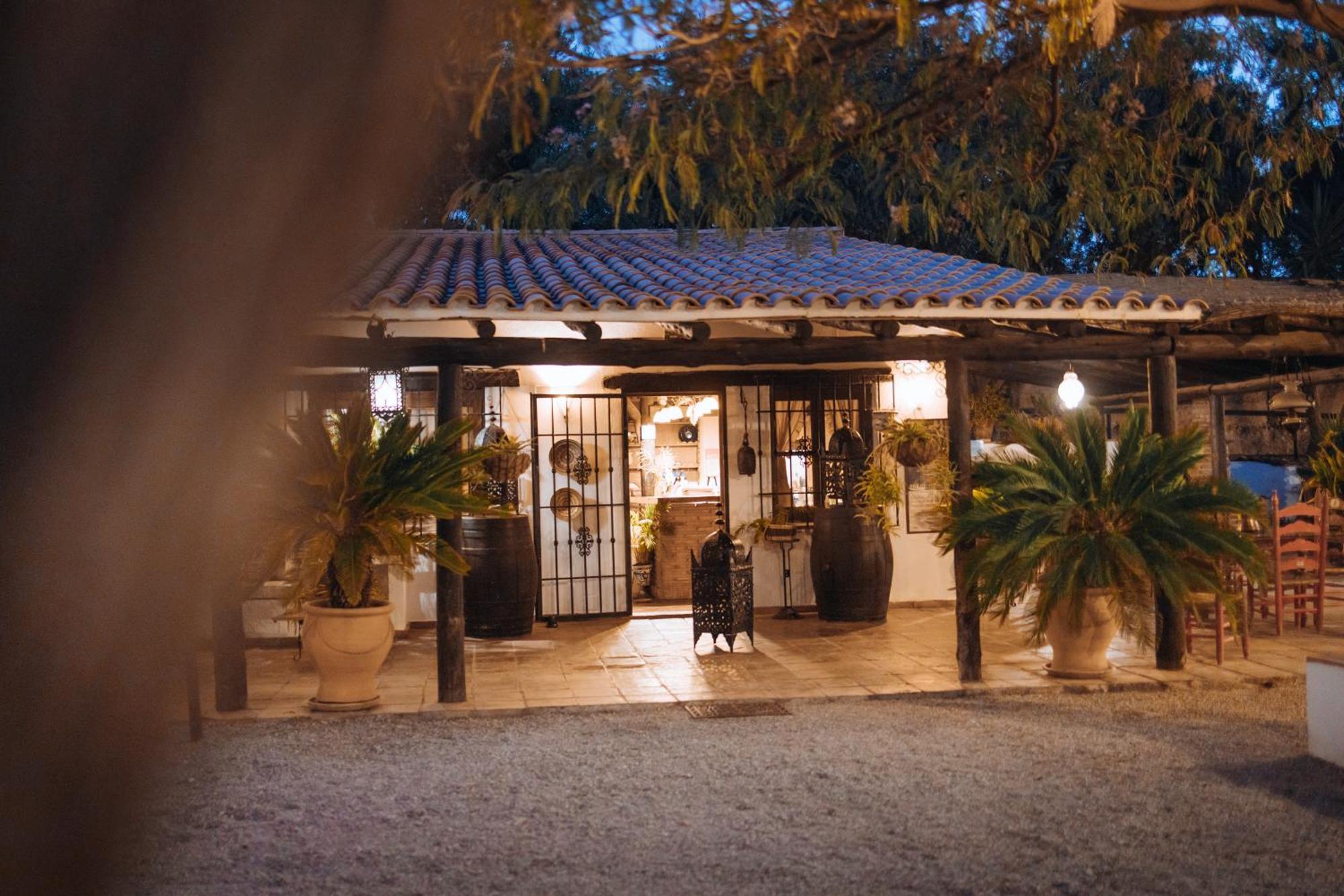 La Cuadra, Finca A Los Pies De Sierra Nevada, A 10 Minutos Del Centro, Piscina, Jardin, Barbacoa La Zubia  Luaran gambar
