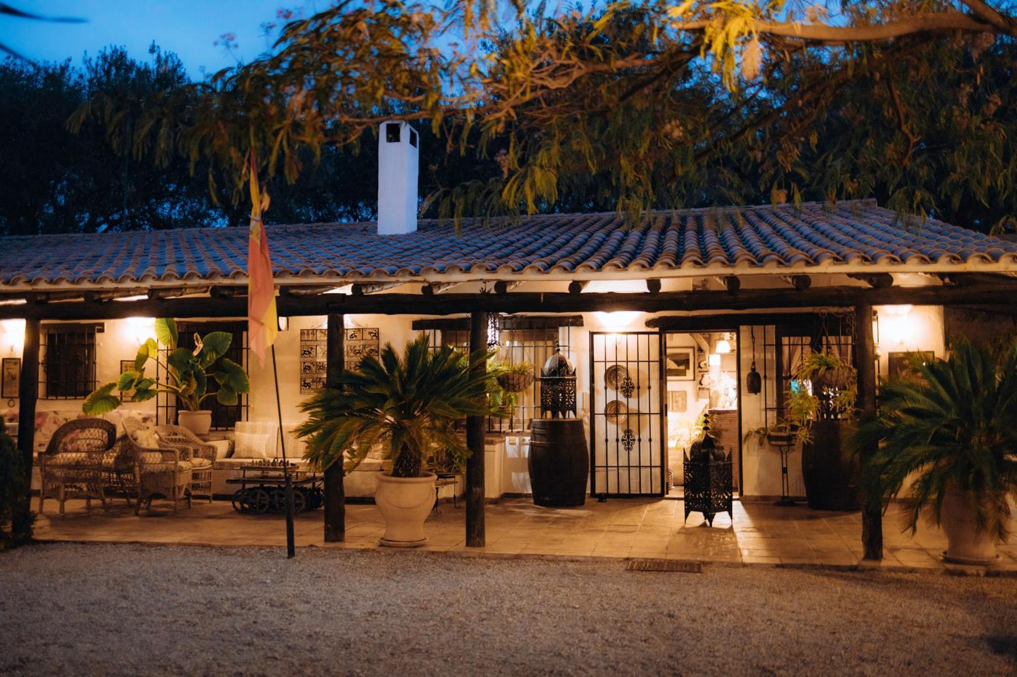 La Cuadra, Finca A Los Pies De Sierra Nevada, A 10 Minutos Del Centro, Piscina, Jardin, Barbacoa La Zubia  Luaran gambar