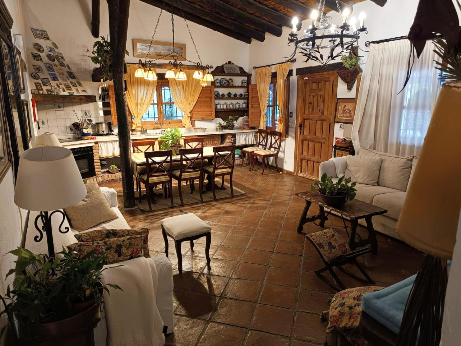 La Cuadra, Finca A Los Pies De Sierra Nevada, A 10 Minutos Del Centro, Piscina, Jardin, Barbacoa La Zubia  Luaran gambar